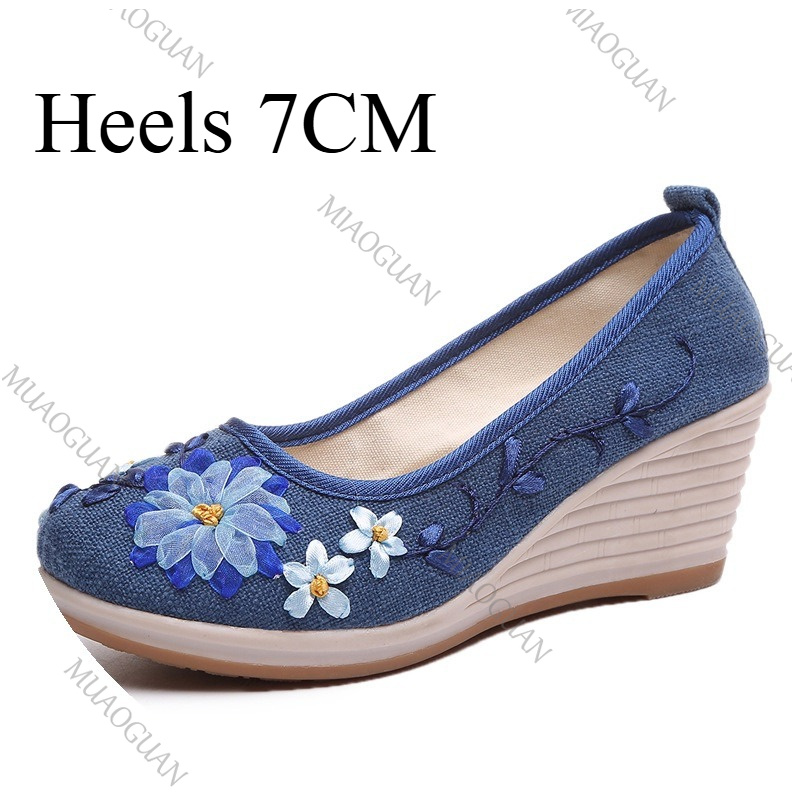 Embroidered Women Comfort Wedg - Ethnic Fashion For Ladies ulasan dan harga